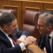 El líder de VOX, Santiago Abascal y el portavoz de VOX en la Asamblea de Madrid, Javier Ortega Smith.