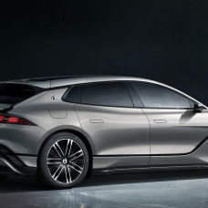 Denza Z9