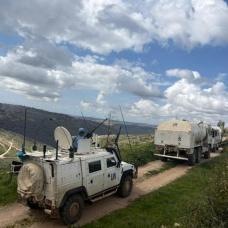 650 militares españoles permanecen en el Líbano "extremando las precauciones" frente al "deterioro" de la seguridad.