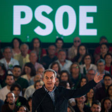 José Luis Rodríguez Zapatero, en un mitin del PSOE el pasado 17 de mayo