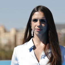 Elena Furiase parece haber heredado el famoso gen Flores.