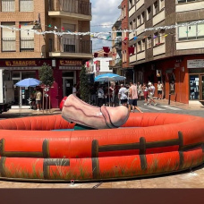 Atracción que ha desatado la polémica en Alginet