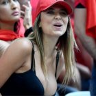 Las aficionadas más sexys se han llevado de canto a los seguidores de la Eurocopa.