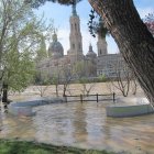 El Ebro desbordado en la ciudad de Zaragonza.