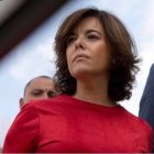 Soraya se adelanta en la carrera para suceder a Rajoy.