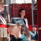 Los Reyes, este lunes presidiendo el acto de homenaje a la Guardia Civil.