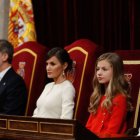 Doña Leonor junto a sus padres y su hermana en el Congreso de los Diputados.