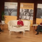 El presentador de esta ponencia, Gines Llorca, junto al escritor Fernando Sánchez Dragó y el periodista Manuel Cerdán / FOTO: O. Avellán