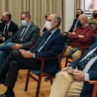 Francisco Camps y Jorge Alarte, en la inauguración de la exposición de HNME dedicada al Rey Felipe VI