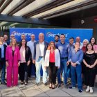 La candidat del PP de Llíria, Reme Mazzolari presenta la candidatura junto a Esteban González Pons y Vicent Mompó.