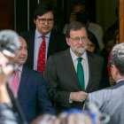 Mariano Rajoy saliendo del hemiciclo.