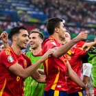 Los jugadores de la selección española celebran ante Alemania.