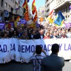 Una de las marchas convocadas en Cataluña en favor de la democracia y la convivencia y contra el procés.