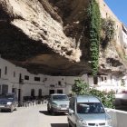 Setenil de las Bodegas, el pueblo blanco que se esconde entre las rocas