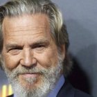 Jeff Bridges se vuelve a meter en el papel de ‘El Nota’ (El Gran Lebowski) para dar una triste noticia