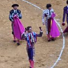 10ª San Isidro. El Juli celebra la victoria del Atleti cortando dos orejas