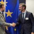 El comisario europeo de Medio Ambiente, Virginijus Sinkevičius, recibe en Bruselas al portavoz del Gobierno de la Junta de Andalucía, Ramón Fernández-Pacheco.