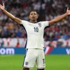 Bellingham, celebrando el gol de la victoria de Inglaterra.