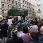 Concentración frente al Palau de la Generalitat por los "recortes" del pla Edificant