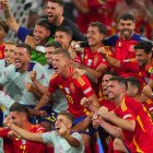 Los jugadores de la selección española celebran en la Eurocopa.