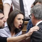 Irene Montero increpa a José Manuel Villegas, de Ciudadanos.