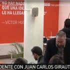 Momento en el que Girauta se va a por la periodista de La Sexta.