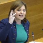 Isabel Bonig, Síndica del PP, durante su intervención en Les Corts