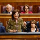 Carmen Calvo este miércoles en el Congreso dirigiéndose a la portavoz del PP.