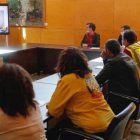 Isabel Díaz Ayuso, dirigiendo por videoconferencia el operativo sanitario de la Comunidad de Madrid.