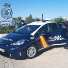 Vehículo de la Policía Nacional en Motril. Archivo.