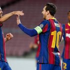 Messi, celebrando el gol de penalti que ayer consiguió ante el Dynamo de Kiev.