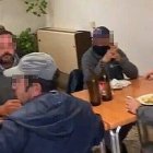 La cantina de las instalaciones municipales de Elche sirve bocadillos y bebidas a sus privilegiados clientes