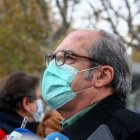 Ángel Gabilondo, durante la manifestación de la Marea Blanca.