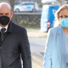 Cifuentes y su abogado durante el juicio oral.