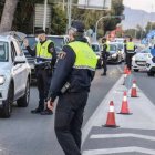 Colas de vehículos y atascos durante el cierre perimetral del viernes pasado