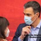 Pedro Sánchez junto a Cristina Narbona en Ferraz.