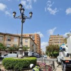 La Farola ocupa la intersección de la avenida Reina Victoria con la calle Pablo Iglesias desde mediados del siglo XX