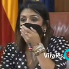 La cara de la presidenta del Parlamento andaluz al ver la rata