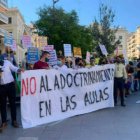 Manifestación en Alicante contra el conseller de Educación Vicent Marzà