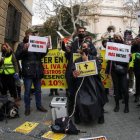 Protesta de los peluqueros en el Senado