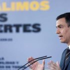 Sánchez, delante de la polémica y costosa campaña del "Salimos más fuertes".