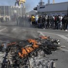 Segunda jornada de la huelga del sector del metal en Cádiz que está afectando al acceso al Hospital de La Línea de la Concepción.