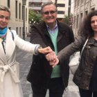 Alfredo lopis se ha reunido este viernes con las representantes de la asociación de ucranianos en Alicante