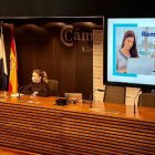 La vicealcaldesa de Alicante, Mari carmen Sánchez, y el presidente de Provía, Jesualdo Ros, durante la presentación