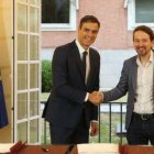 Pedro Sánchez y Pablo Iglesias / foto de archivo