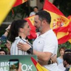 Macarena Olona y Santiago Abascal