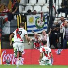 Unai López, celebrando el postrero gol con el que el Rayo derrotó al Elche.