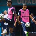 Imagen de archivo de Mbappé y Dembélé, juntos en una convocatoria de la selección francesa.