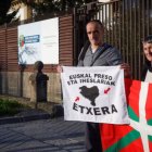 El expreso de ETA Xabier Atristain a su salida de la prisión