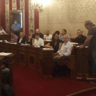 El presidente de la Asociación Herculanos, Quique Tébar, ha participado en el pleno municipal de Alicante